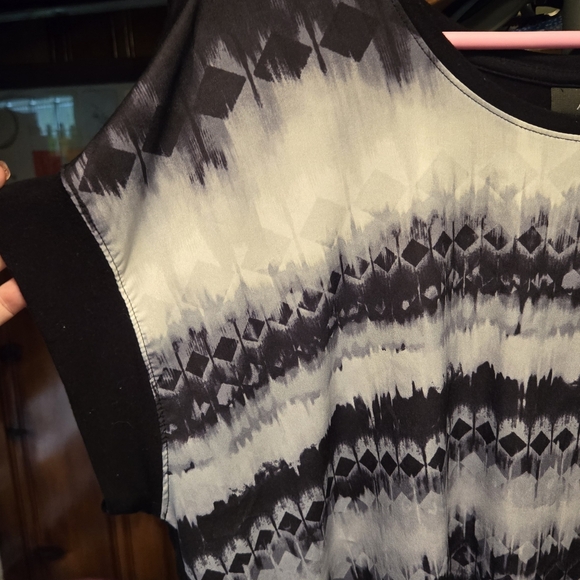 Apt. 9 blouse top shirt black cream misses size petite XL like new - Picture 3 of 6